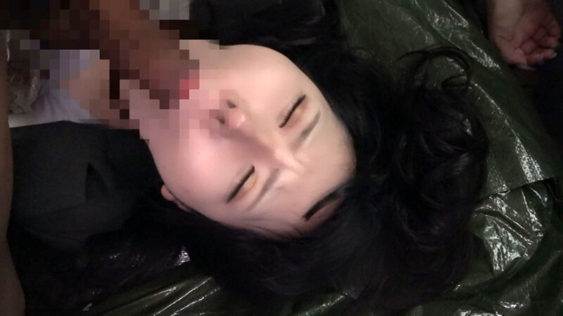 誰にも助けを求められなかったOLが迎えた、最悪の結末・・。キッチンカー中出しSEX！ サンプル 11