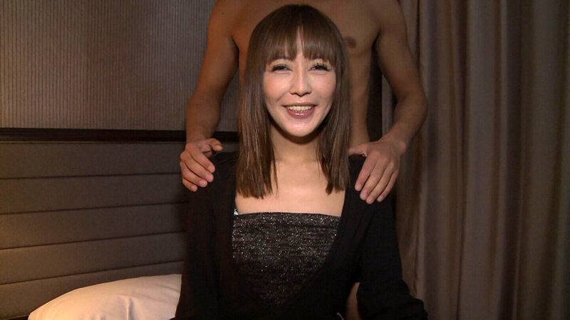 四十路を超えてこの美貌！引き締まった身体と張りをキープしたモデル級BODYの人妻さんと中出しセックス！ サンプル 1