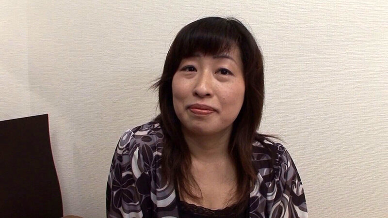 まだまだ女は終わってない！四十路を超えてもSEXしたい所帯持ちの素人奥様が旦那に内緒の中出しセックス！ サンプル 1
