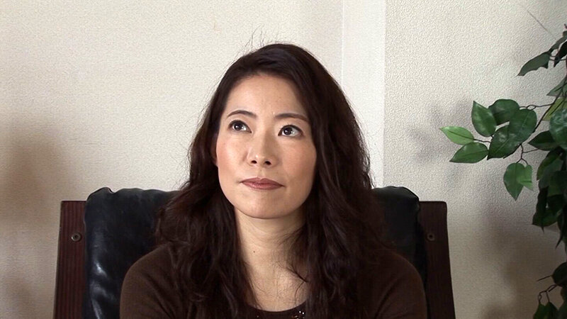 イッた事がないならイカせて見せよう男優で！主人に内緒でAV出演しちゃった美人妻とガチイカセSEX！ サンプル 1