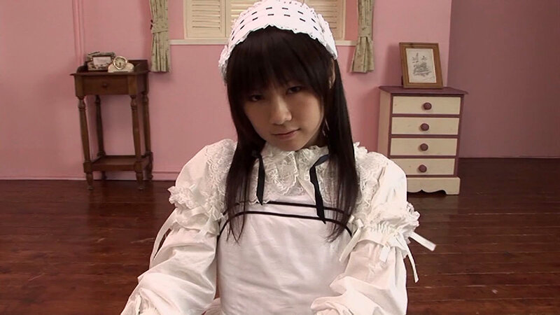 年齢は内緒だよ！愛嬌抜群の可愛いお嬢さんのねっとりフェラチオ！ サンプル 3