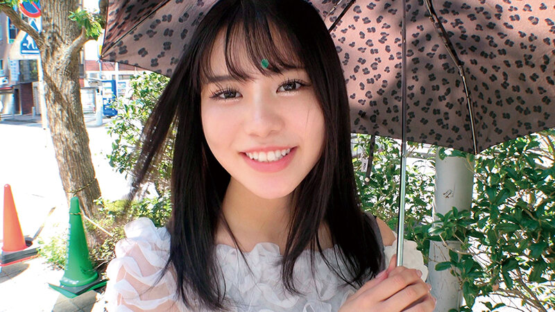 【個人撮影】真逆のタイプの素人女子2人と別日でハメ撮り温泉旅行 サンプル 1