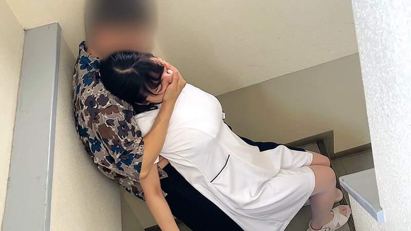 現役看護師 院内集団チ 中出し廻し ヤザワさんとホンダさん サンプル 1