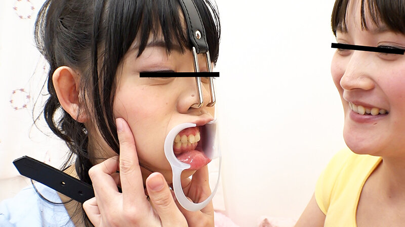 その顔、反則。ぶっ飛んだフェイス。歪み思想なビアンたち。 サンプル 17
