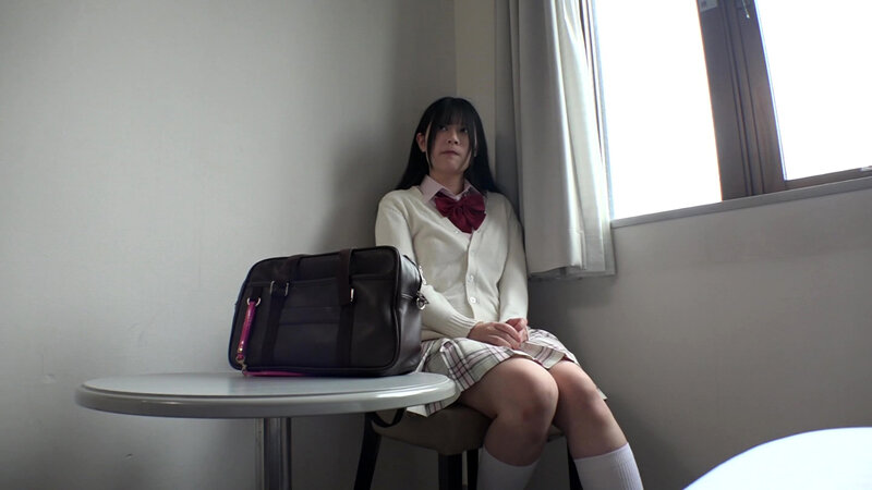 おとなしい女〇〇生が顔をゆがめる強引セックス サンプル 1