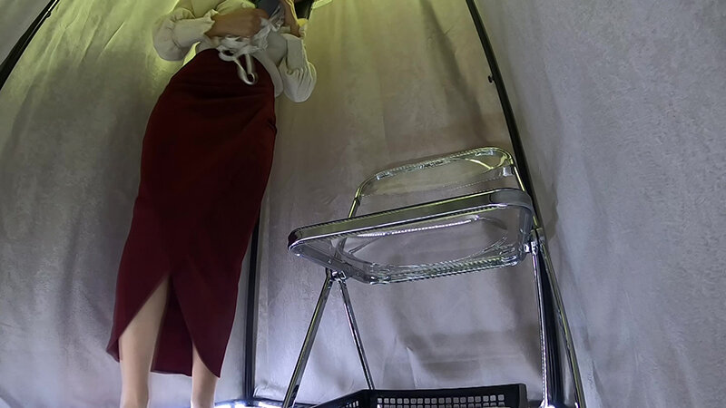 アニメ美女体型のおねえさんのお着替え サンプル 1