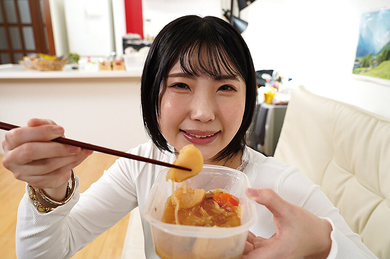 となりの彼女は小悪魔女子 ノンストップ誘惑に僕の理性は崩壊した 桃瀬ひまり サンプル 4