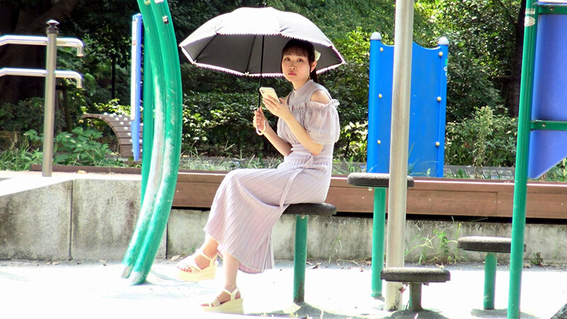 街でエロいお姉さんに誘われ…一滴残らず絞り取ってあげる 指原美奈 サンプル 1
