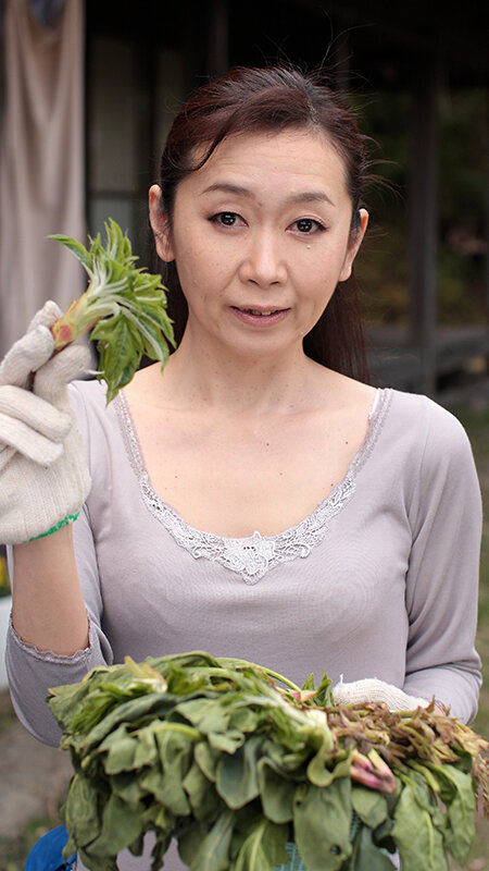 密かに欲求不満を抱えながら悶々と暮らしている 一見真面目な地方のおばさん 12人4時間3 サンプル 4