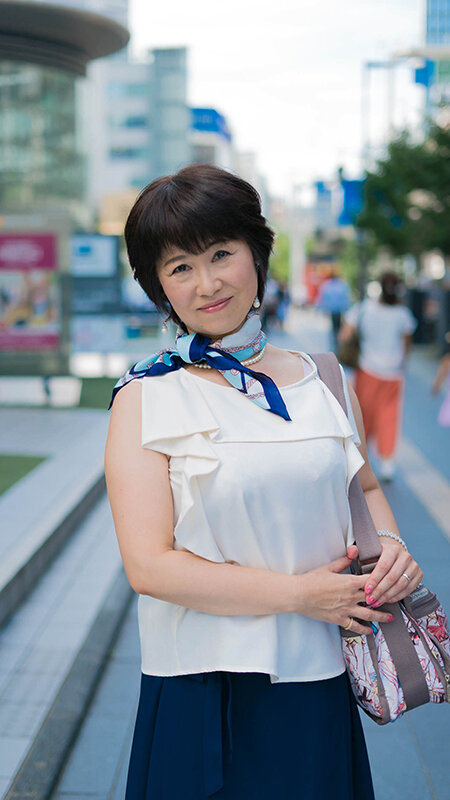 「あの人（旦那）が相手してくれないから…」 言い訳妻の浮気心 女盛りの肉体を持て余す我慢出来ない淫乱熟女 12人4時間7 サンプル 12