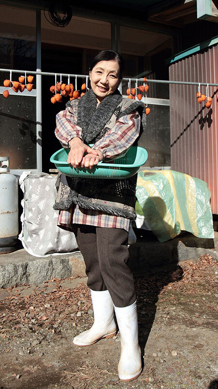 密かに欲求不満を抱えながら悶々と暮らしている 一見真面目な地方のおばさん 36人8時間スペシャル サンプル 2