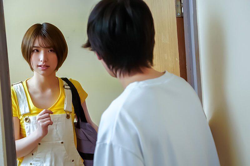 『えっ女の人と一緒に生活するんですか？』ルームメイトはまさかの女子！超カワイイし超無防備過ぎる！パンチラ、ブラチラ、乳首チラ！そんな女子とひとつ屋根の下なんて当然我慢出来ずフル勃起！当然隠す事なんて出来ず… 花狩まい サンプル 3