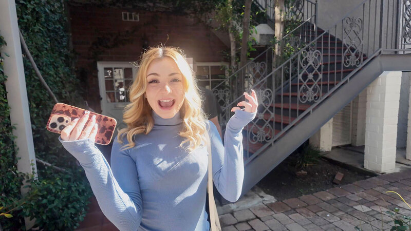 LAで女子大生のスマホを拾ったらセックスまでできちゃた！！デミ（21） サンプル 4