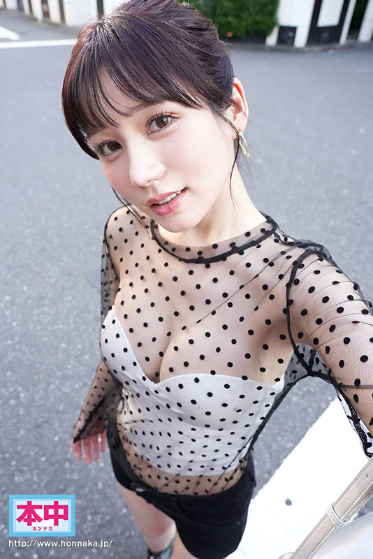 【検証】AV女優は撮影よりプライベートの方がエロい…！男呼んで、酒に酔って潮吹きまくり中出し乱痴気パーティー 五日市芽依 サンプル 1