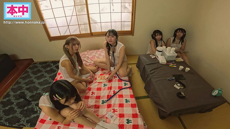 保護女子集団里親譲渡会 身寄りのない娘たちに希望を。5人のマ○コをナマで確認して持ち帰れる激ヤバ施設に潜入！ サンプル 1
