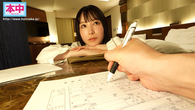 「わたし、もう子どもじゃないから」教師の俺のことを好きすぎて告白してきたが、教師と生徒という関係だったのでフッた元教え子が 大人になって、綺麗になって再告白。大人になった元教え子と朝までホテルで中出ししまくった。 香水じゅん サンプル 10