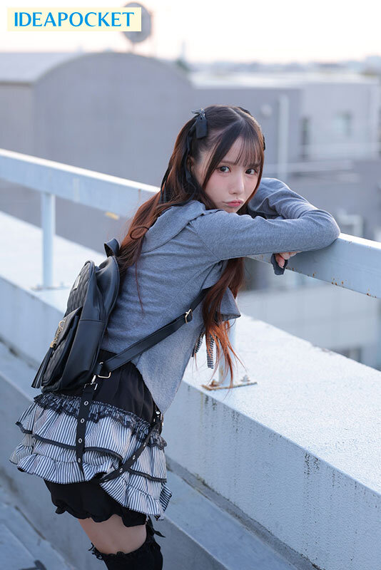 【VR】被害妄想、共依存、予測不能な感情のアップダウン… 危険、ヤバイ、めんどうくさい リスクしかないのに抱きたいと思わせる ビジュ最強メンヘラ地雷女の究極形態が 目の前にいる佐々木さき サンプル 4