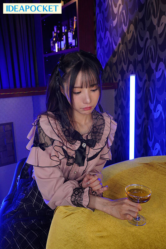 【VR】被害妄想、共依存、予測不能な感情のアップダウン… 危険、ヤバイ、めんどうくさい リスクしかないのに抱きたいと思わせる ビジュ最強メンヘラ地雷女の究極形態が 目の前にいる佐々木さき サンプル 5
