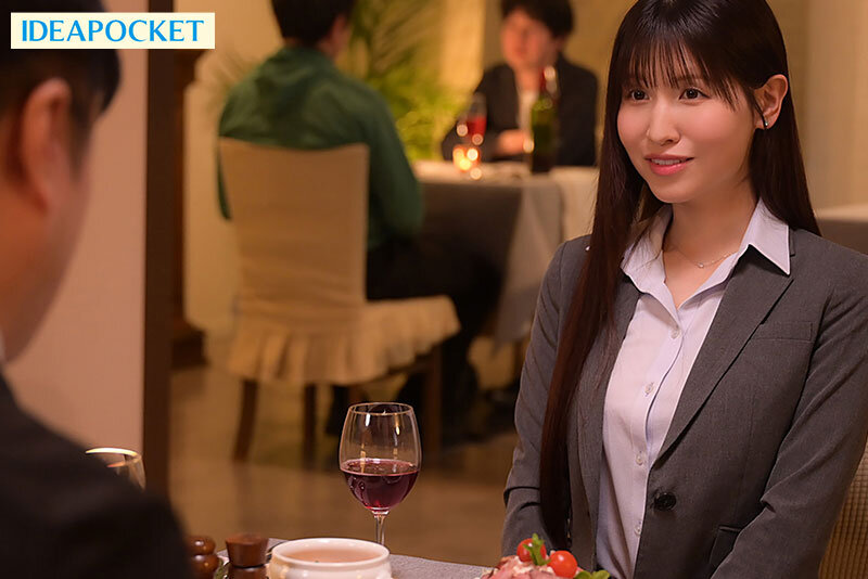 ≪計画的≫相部屋逆NTR 超絶エロテクニシャンだった若手エリート女上司に寝取られ何度も昇天した一夜。 桜空もも サンプル 1