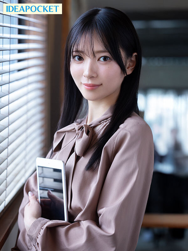 仕事もプラべも充実してそうな美女キャリアウーマンなのに エッチな話に弱い恥ずかしがり屋さん 第一印象と中身とのギャップが凄く可愛い社長秘書AVデビュー 安西澪 サンプル 1