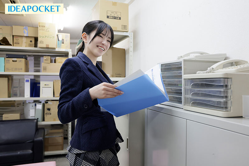 仕事もプラべも充実してそうな美女キャリアウーマンなのに エッチな話に弱い恥ずかしがり屋さん 第一印象と中身とのギャップが凄く可愛い社長秘書AVデビュー 安西澪 サンプル 3