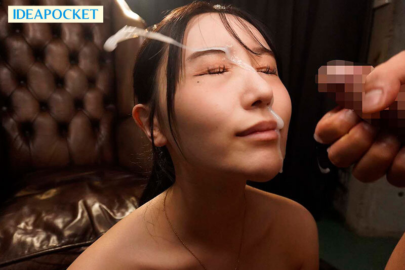 絶世の美女と中年おやじのナマ舌とナマ唾が卑猥に絡み合う濃密ベロキスと国宝美顔に絶え間なく顔射される濃厚ザーメン 藤咲まい サンプル 8