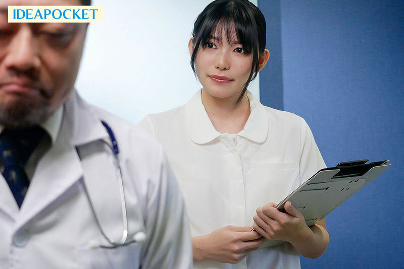 白衣の天使は深夜0時に跪く 美人で優しくて笑顔が素敵な僕の初恋の西田さんは消灯後にマゾ化するイカれた変態ナースでした。 西田瑞希 サンプル 3
