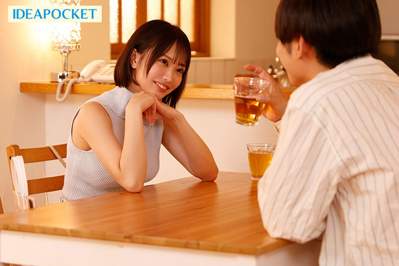 終電逃して家に押しかけてきた彼女の妹の「お姉ちゃんとどっちが気持ち良いか試してみる？」というあざとい発言に… 堀北桃愛 サンプル 1