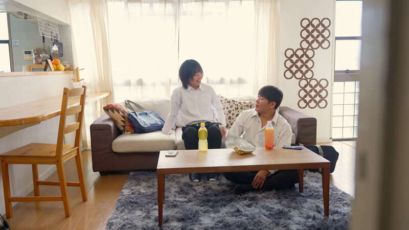 【青春×ニューハーフ×ドラマ】ぼくたちが童貞を卒業したあの頃、無我夢中で穴に入れあった。「初めてのキス、潮、初アナルSEX、そして逆アナル、全部いい思い出。」 近藤ムム サンプル 2