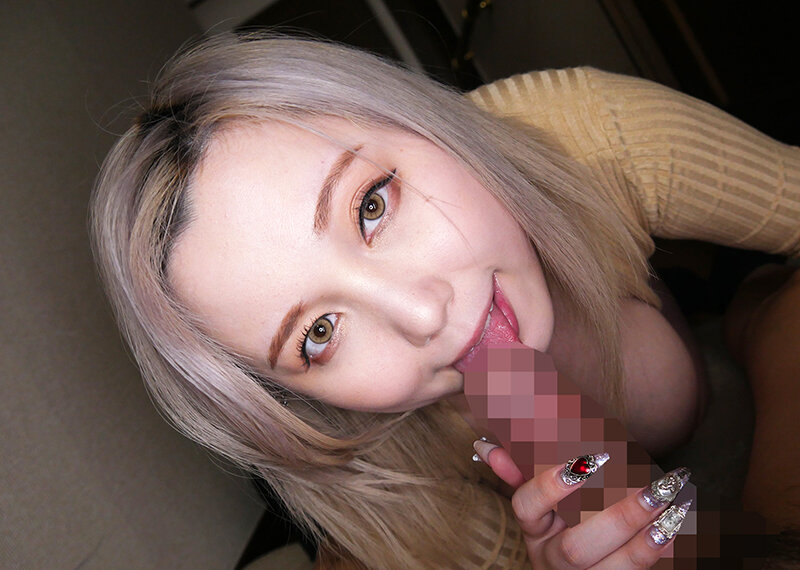欲求不満の人妻が欲情 豊満ギャル妻のノーブラ＆ノーパン誘惑 デカ乳尻で男達を喰い尽くす 田中ねね サンプル 9