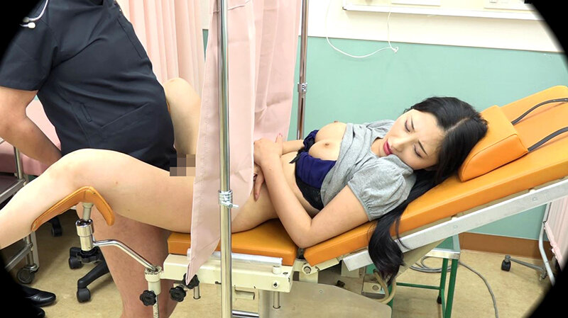 産婦人科どすけべ診察 検診で来院した美人妻のお股をぬぷぬぷ診療しまくる悪徳エロ産婦人科医 北野未奈 サンプル 2