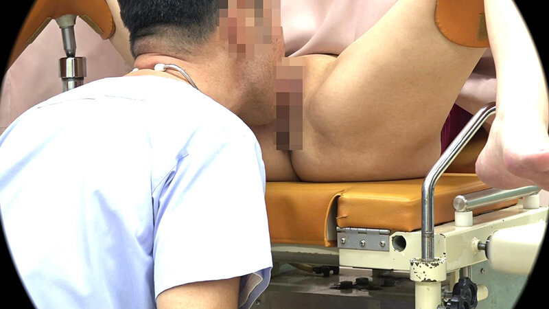 産婦人科どすけべ診察 検診で来院した美人妻のお股をぬぷぬぷ診療しまくる悪徳エロ産婦人科医 04 月野ゆりね サンプル 5