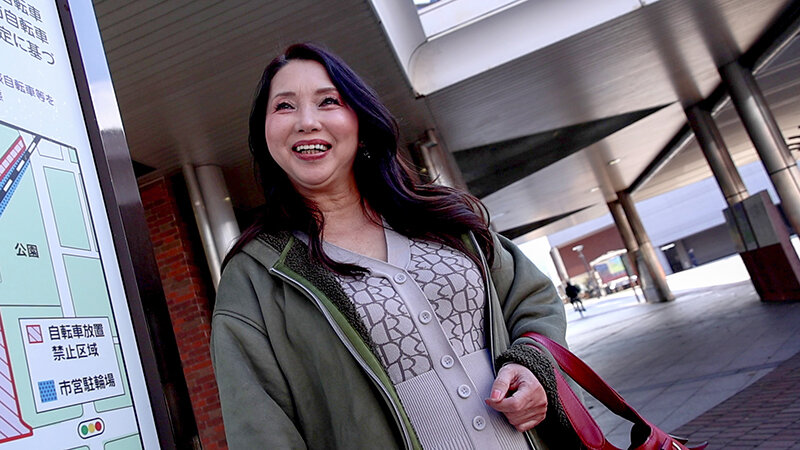 セックスするなら断然、地方の人妻！ VOL.52 第3弾 紫乃さん（60） サンプル 3