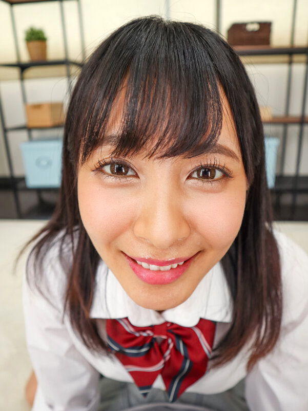 【VR】ベロ見せ！顔ナメ！ディープキス！美女17人のHな舌で顔がふやけるまで舐め回されるご褒美いちゃらぶベスト！！ サンプル 9