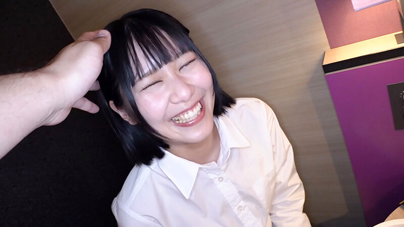夜の公園でぼっち飲みしてるホロ酔いOLをナンパしたらほぼヤレる説を検証！（1） 天野花乃 サンプル 2