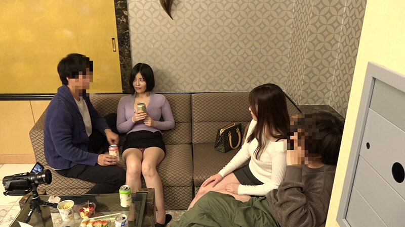 闇サイトで見つけたセフレ交換サークルの禁断ハメ撮り動画～専業主婦・ムチムチ美熟女 稲葉果織 サンプル 1