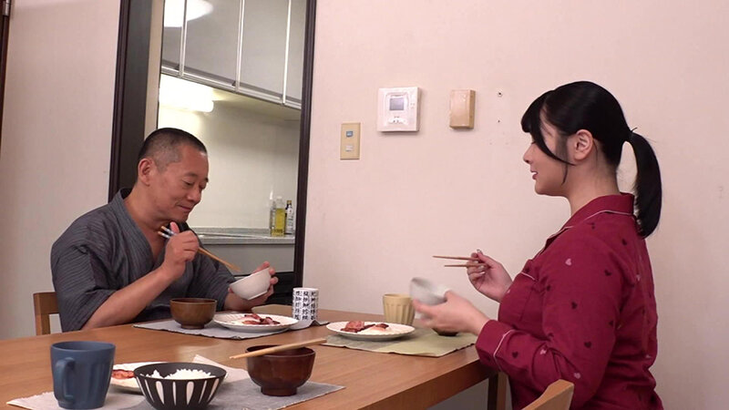旦那が出張中の3日間、嫌いな義父に中●しされ続けた巨乳妻（3） 湊すみれ サンプル 8