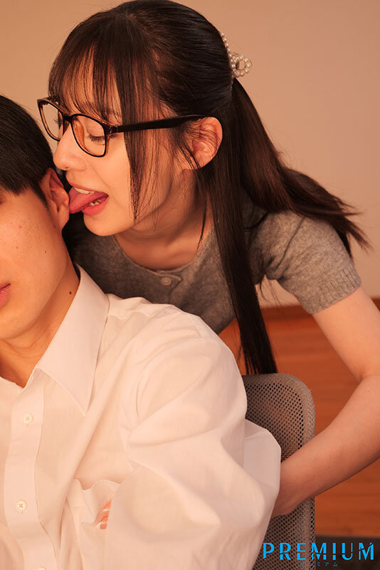 「エッチなことばかり教えてごめんね？」ベロキス手コキで情けなく腰ガク射精する童貞生徒が可愛くて…何度も中出しさせる痴女家庭教師 三好佑香 サンプル 9