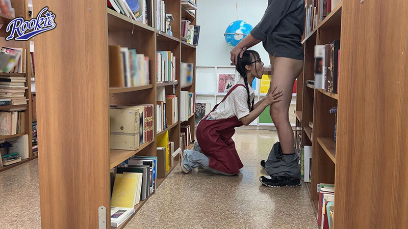 図書館で働く地味っこ眼鏡女子を館内痴●してレ●プ！イキ狂わせて完堕ち肉便器化 斉藤帆夏 サンプル 9