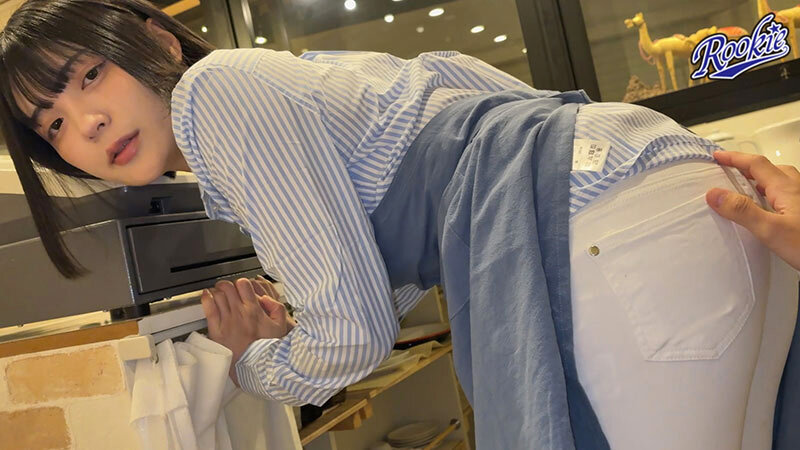 カフェで働いてるカワイイ店員いたから眠らせてレ○プして脅迫して何でも言うこと聞く肉便器の出来上がり 虹村ゆみ サンプル 9