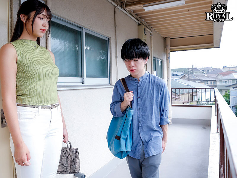 隣の高身長美女に踏まれて堕ちた僕。足先で支配されるたび、射精が止まらない。 木下ひまり サンプル 8