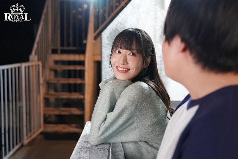 隣に住む美人スレンダーなシングルマザーは、いつも明るく振る舞っているが、どこか寂しげで――。 石田佳蓮 サンプル 6