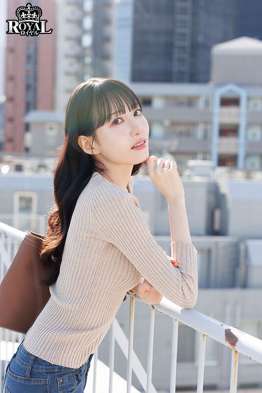 隣に住む美人スレンダーなシングルマザーは、いつも明るく振る舞っているが、どこか寂しげで――。 石田佳蓮 サンプル 1