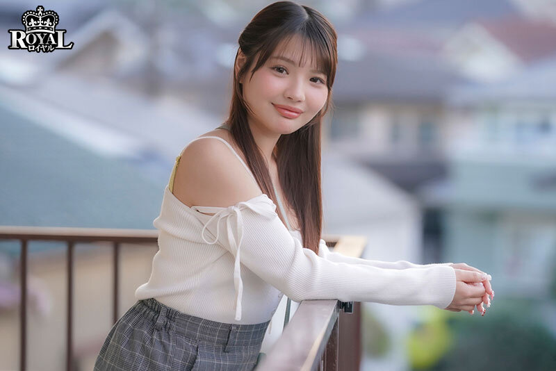 毎日泊まりに来る彼氏持ちの女友達から無自覚に誘惑され、勇気を出せず生殺し状態になった僕。 佐藤愛瑠 サンプル 17