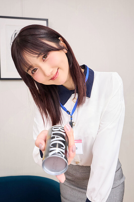【VR】欲求不満のお姉さま方が集う秘密クラブは、僕のチ〇ポを奪い合う会員制ハーレムBARだった！～仕事のうっぷんを秘密クラブで発散するOLの逆夜●いSEX～ 大槻ひびき サンプル 10