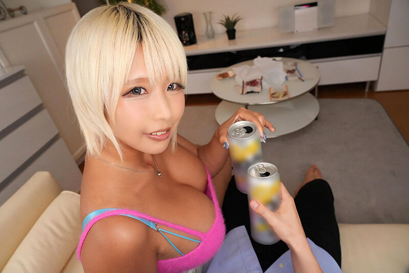 【VR】失恋した僕を励ます為に宅飲みを開いてくれたギャル友はデレデレ泥●して体を絡ませヨガりながら慰めてくれた 乙アリス サンプル 6