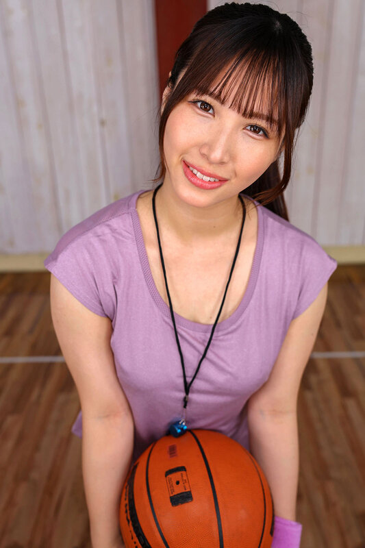 【VR】ここは部室という名の監禁部屋 指導したお礼としてガニ股マ●コで若者を堪能する変態顧問 サンプル 4
