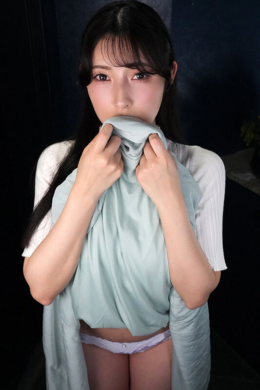 【VR】ロングスカートの中は中出しし放題の非貫通型オナホ 彼女がいない時期にだけ使う都合のいいカラダ サンプル 3