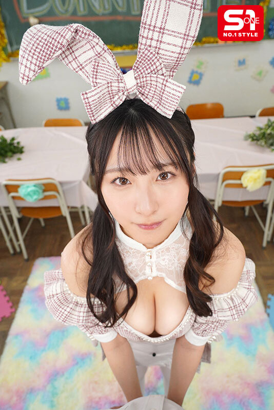 【VR】学園ヒロイン希空ちゃんが文化祭でSEXYバニーに大変身 こぼれ落ちそうな魅惑の谷間 恥じらう姿がヤバすぎて我慢できず教室で不純性交 新木希空 サンプル 3