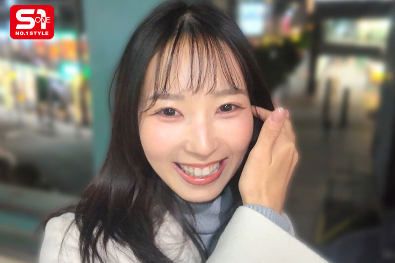 残業明けの水泳インストラクターお姉さんは運動後にめっちゃエロがる 【デート中大胆キス】【店内でこっそり挿入】朝まで盛り上がって全開濃密SEX 園梨音 サンプル 4